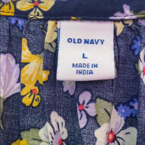 Flower Shirt - Picture 3 of 3